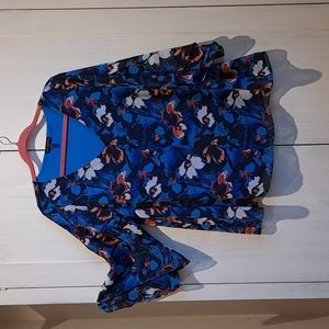 😀3/15.00 Lane Bryant 14/16 bell sleeve lined blouse